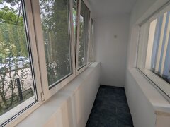 Snagov, central, apropiere lac